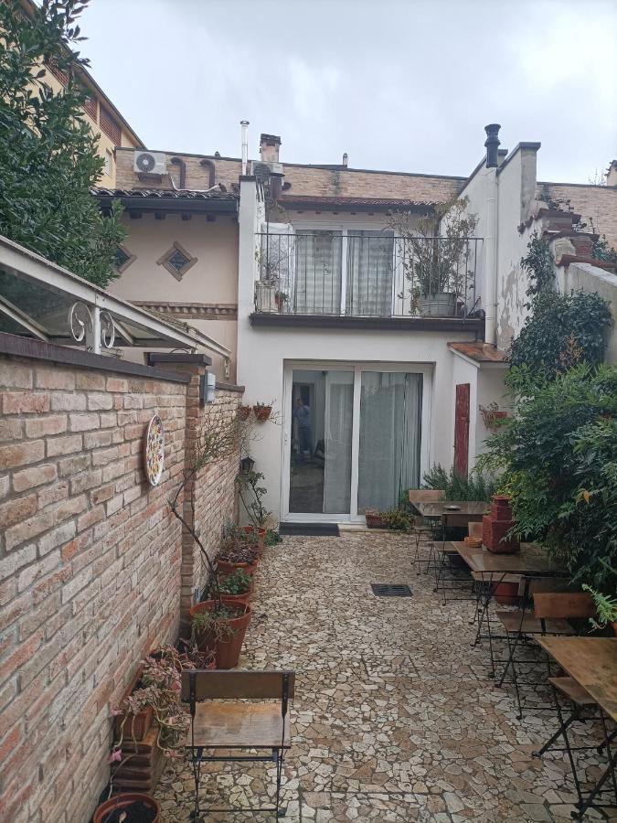 R&B Il Cerchio Bed & Breakfast Ravenna Bagian luar foto