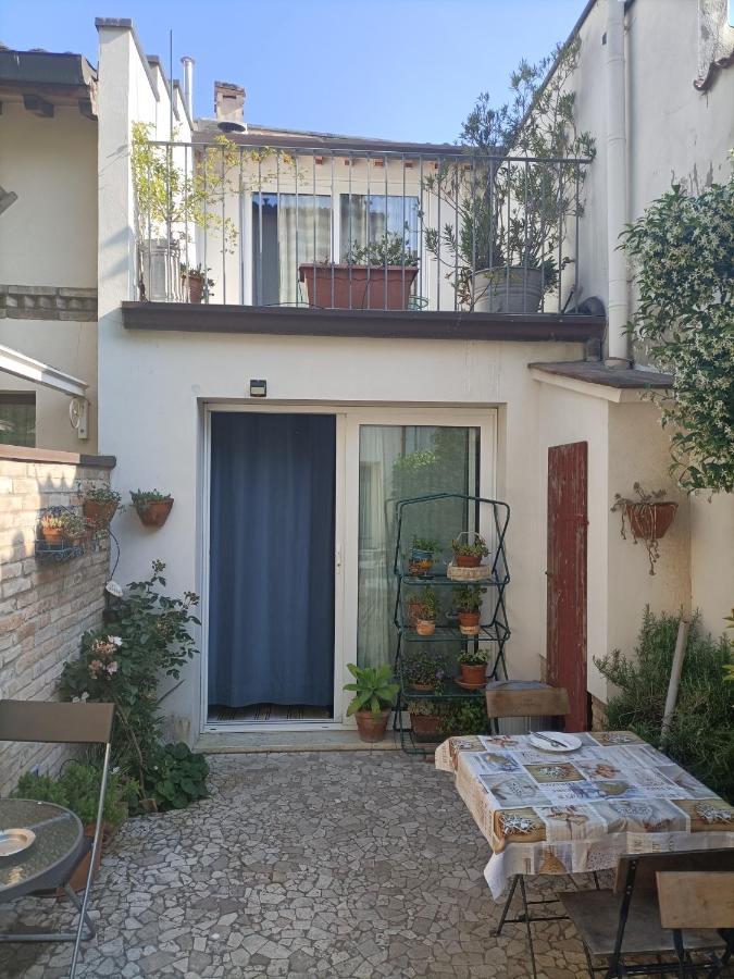 R&B Il Cerchio Bed & Breakfast Ravenna Bagian luar foto